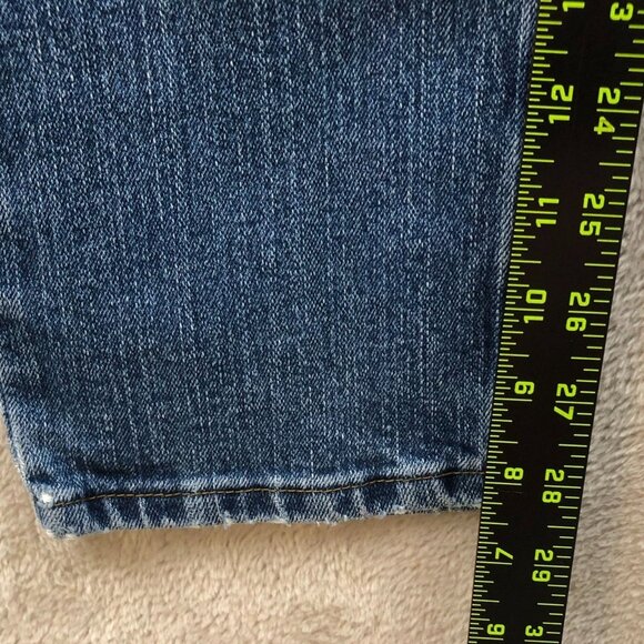 Lee Riders Women's Jeans Size 10P Blue Denim Classic Straight Leg Casual Medium - Picture 4 of 13